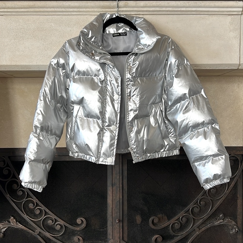 SHEIN XS Women’s Cropped Puffer